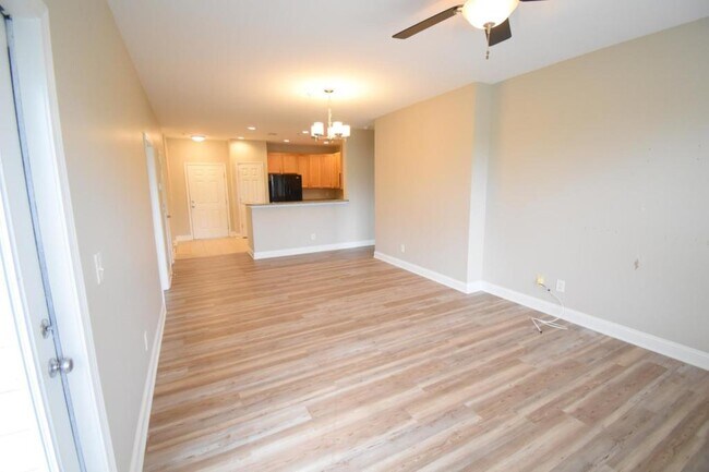 Foto del edificio - 1000 E Woodlawn Rd