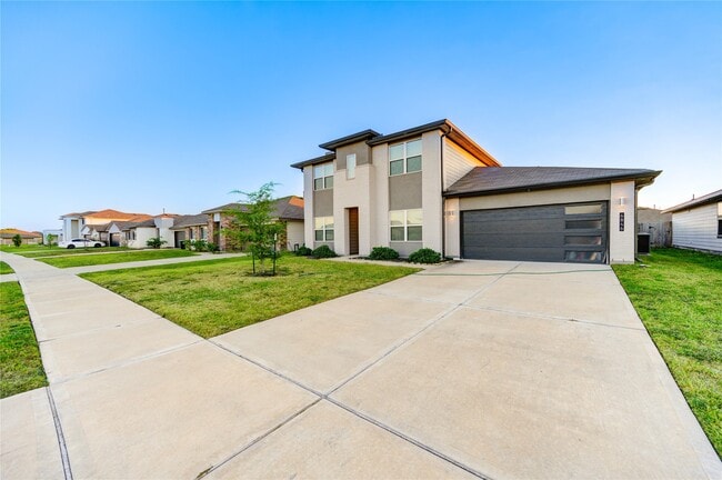 Foto del edificio - 6846 Dell Vista Drive