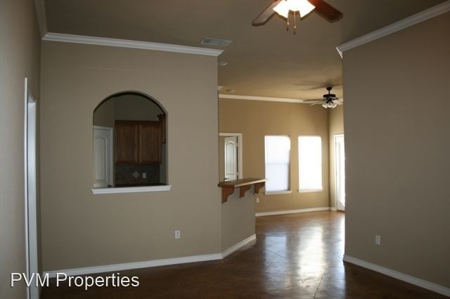 Building Photo - 3 br, 2 bath Apartment - 3000 Breton