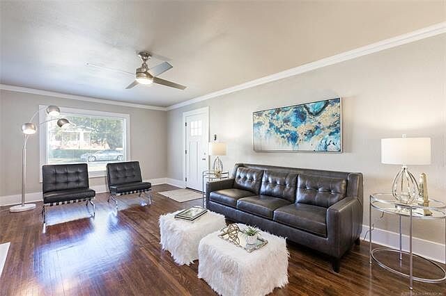 Foto del edificio - 2240 E 7th St