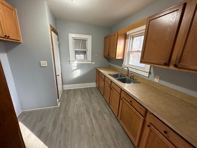 Foto del edificio - 2512 Tyrone St