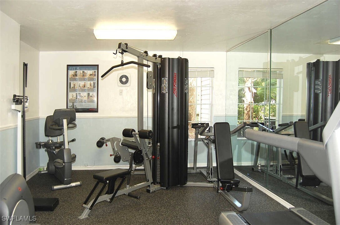 Primary Photo - 2550 Citrus Lake Dr