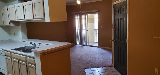 Foto del edificio - 5620 Pinnacle Heights Cir