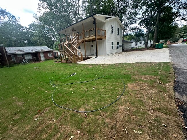 Building Photo - 5116 Sargent St
