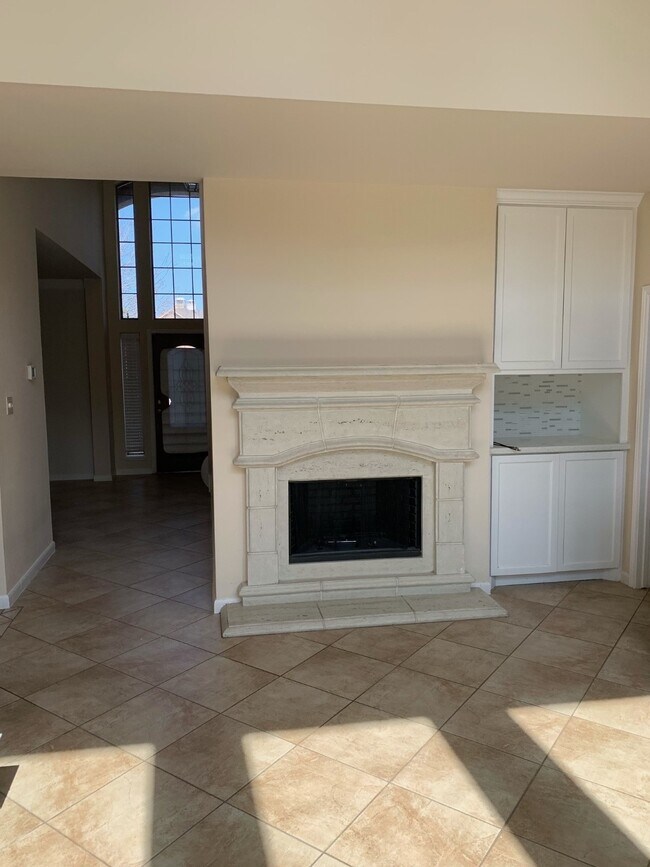 Building Photo - 26891 Royal Timbers Dr
