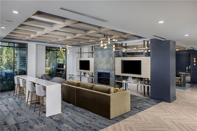 Building Photo - 3108 McGinnis Ferry Rd