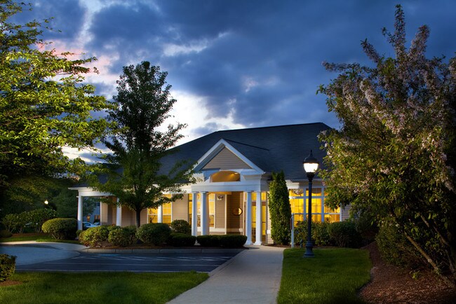 Greenwich Place Apartments West Warwick Ri 592b2112e52be608 Jpg Greenwich Place
