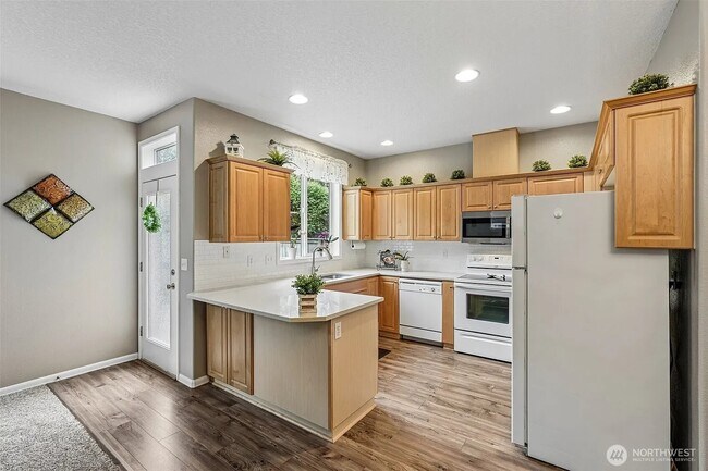 Building Photo - 8903 NE 41st Ave