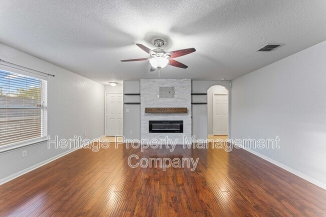 Foto del edificio - 10926 Acorn Canyon