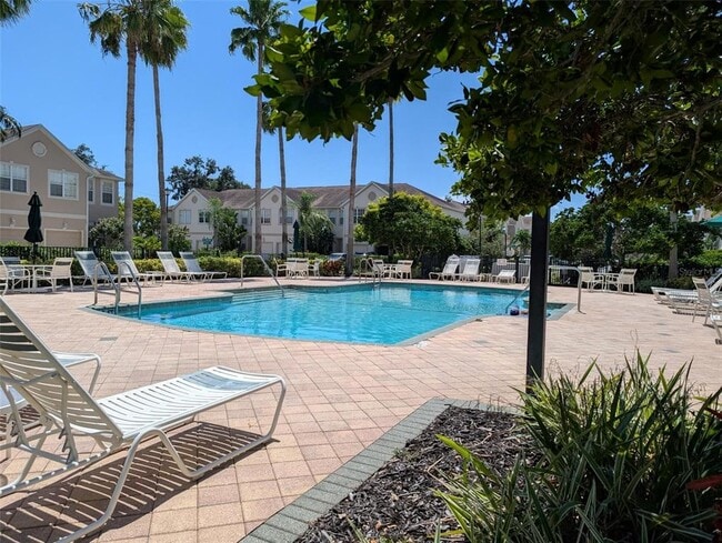 Foto del edificio - 4004 Crabtree Ave