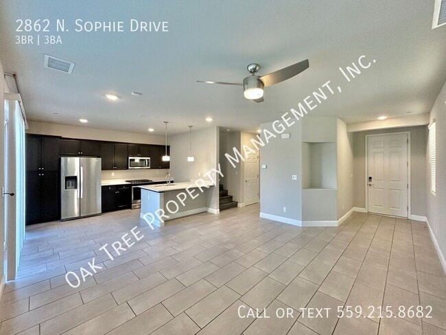 Building Photo - 2862 N Sophie Dr