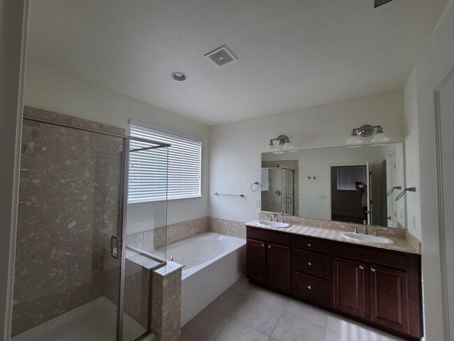 Building Photo - *** COMING SOON*** LENNAR HOME IN DAMONTE RANCH!