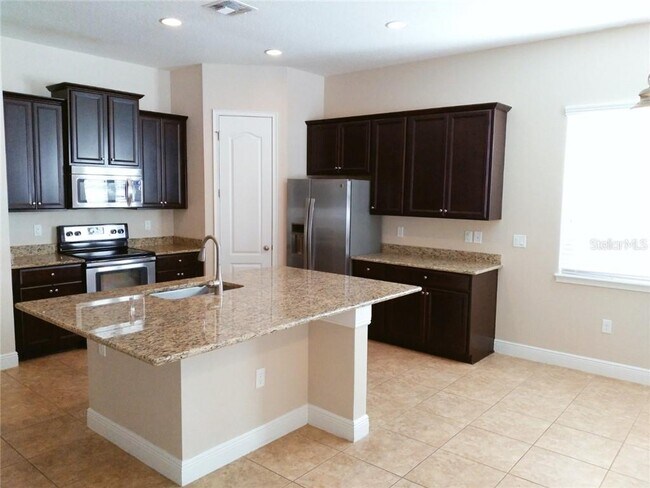 Building Photo - 11514 Quiet Forest Dr