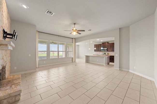 Building Photo - 3537 Hurricane Trl