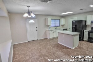 Foto del edificio - 7811 Bypass