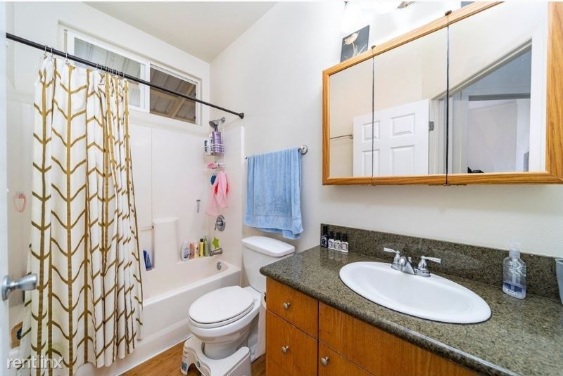 Primary Photo - 6 br, 2 bath House - 1588 Kinoole St