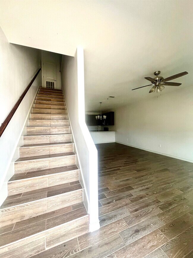 Foto del edificio - 7615 Laguna Del Mar Ct