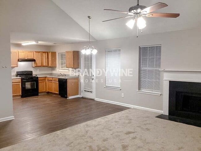 Foto del edificio - 3521 Waldrop Ridge Ct