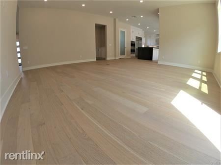 Foto del edificio - 4 br, 3 bath House - 61 Einstein