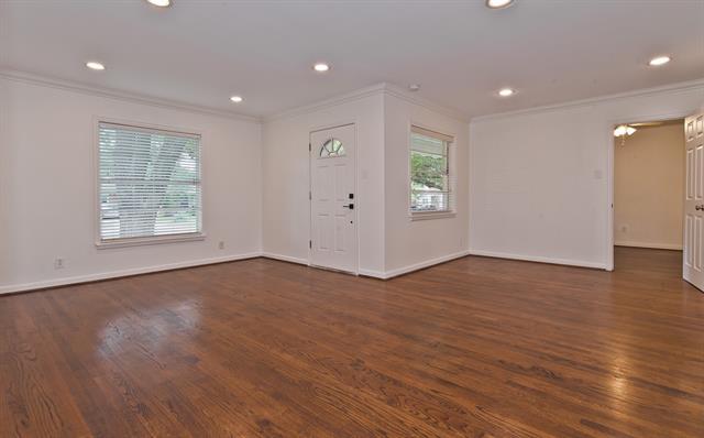 Building Photo - 4037 Park Ln