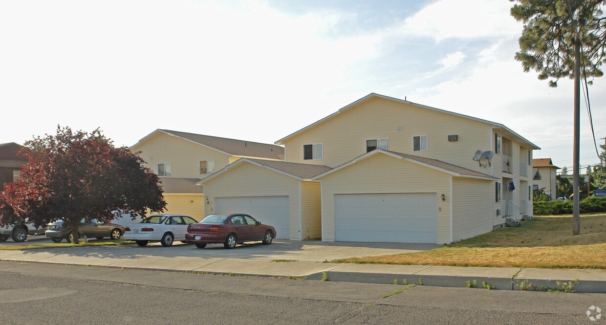 305 N Broad St, Medical Lake, WA 99022 305 N Broad St Medical Lake