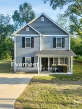 Building Photo - 3902 Fairall Dr