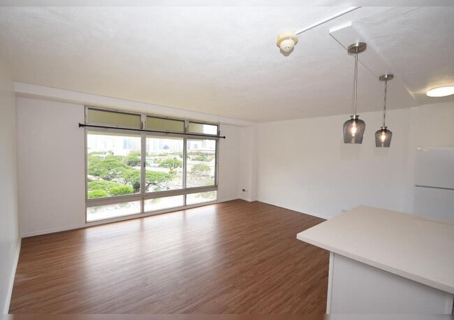 Foto del edificio - Queen Emma Gardens – 1-Bedroom Apartment f...