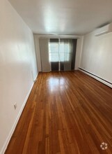 Building Photo - 10558 Flatlands Ave