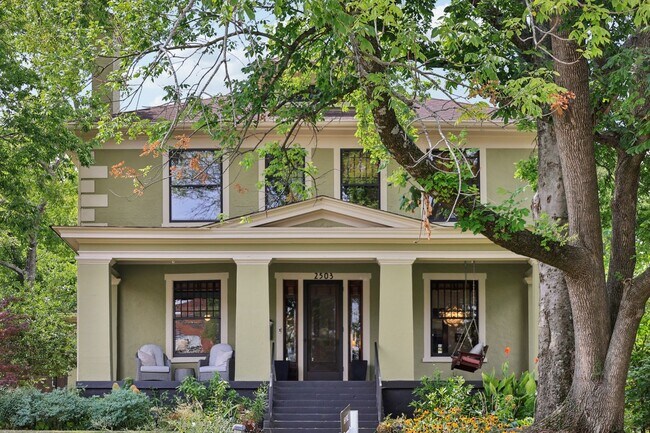Photo - Beautiful Historic 4BR/3BA Gem | Hillsboro... House