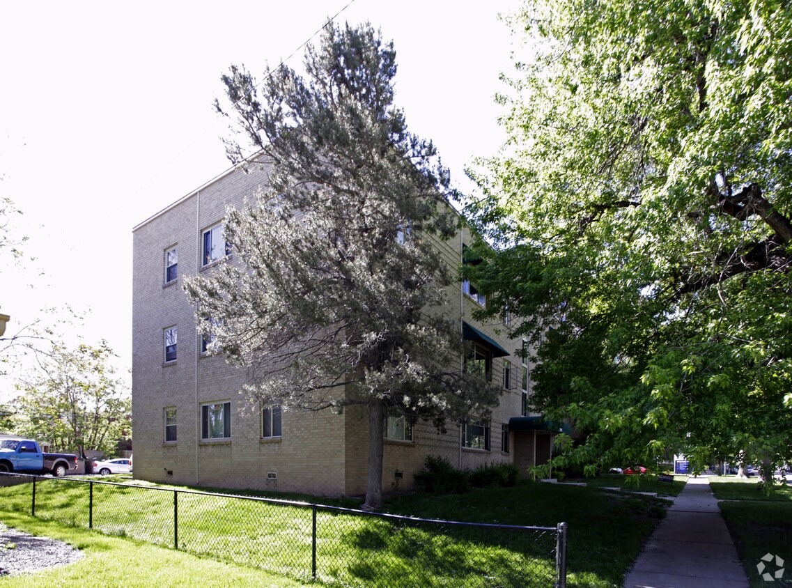 Foto del edificio - Audrey Pointe Condominiums