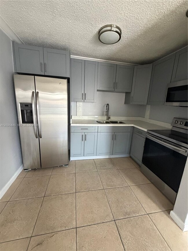Foto del edificio - 2924 NW 132nd Terrace