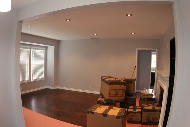 Foto del edificio - 12208 Burl