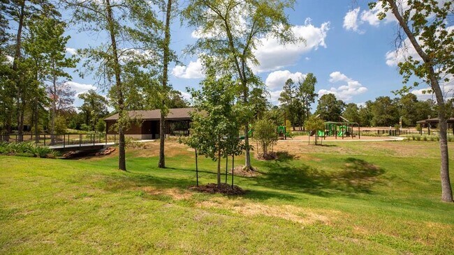 Building Photo - 14047 Rivers Edge Dr