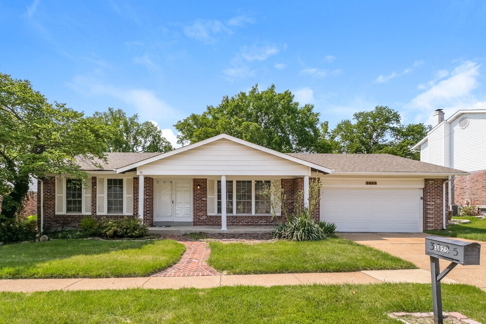 Primary Photo - 3825 Arbre Ln