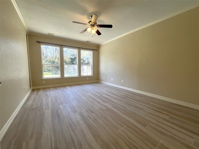 Foto del edificio - 66 Fulshear Ct