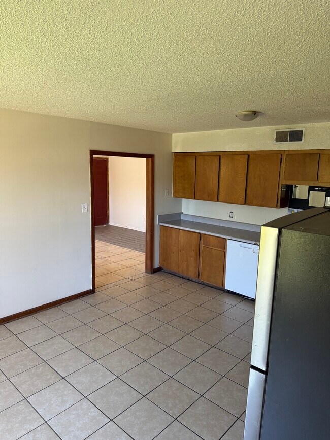 Foto del edificio - 51 Arkwright Ln