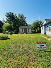 Building Photo - 2229 Maureen Blvd N