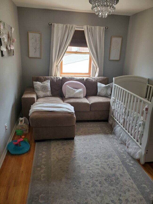 Foto del edificio - 2600 E 64th St