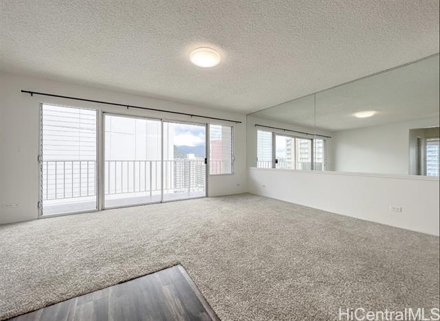 Building Photo - 731 Amana St