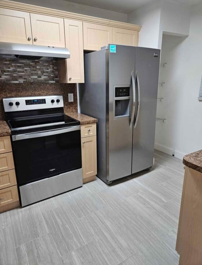 Photo - 20910 NE 8th Ct Apartment