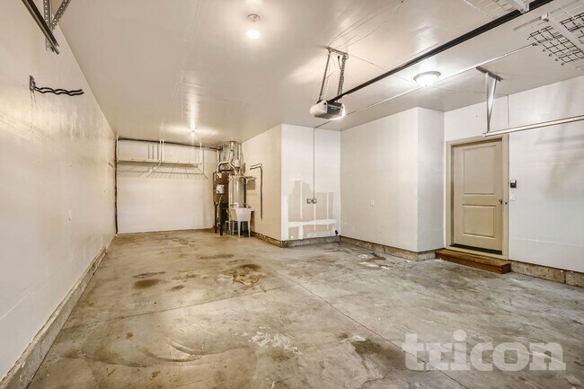 Building Photo - 13810 SE 134th Ave