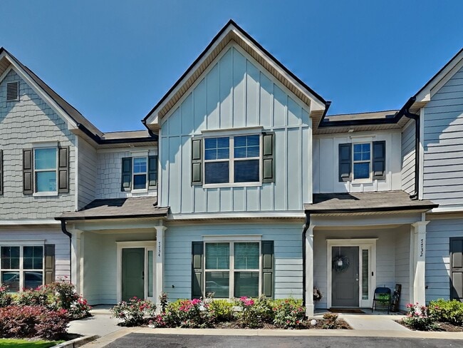 Building Photo - 7734 Fawn Cir