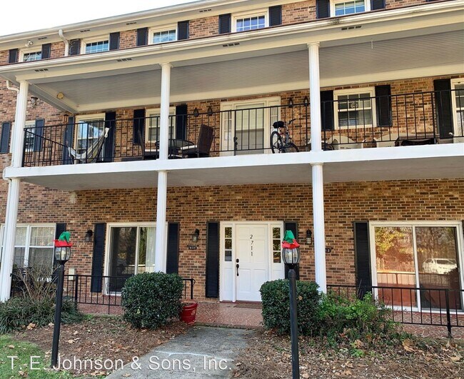 Foto del edificio - 2 br, 2 bath House - 2711-D11 Reynolda Road