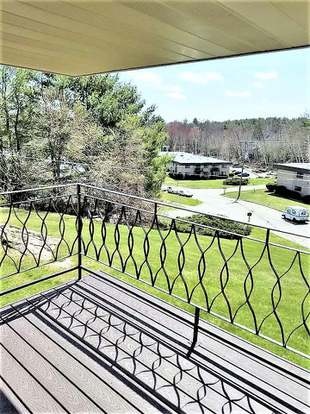 Building Photo - 9 Strawberry Bank Rd