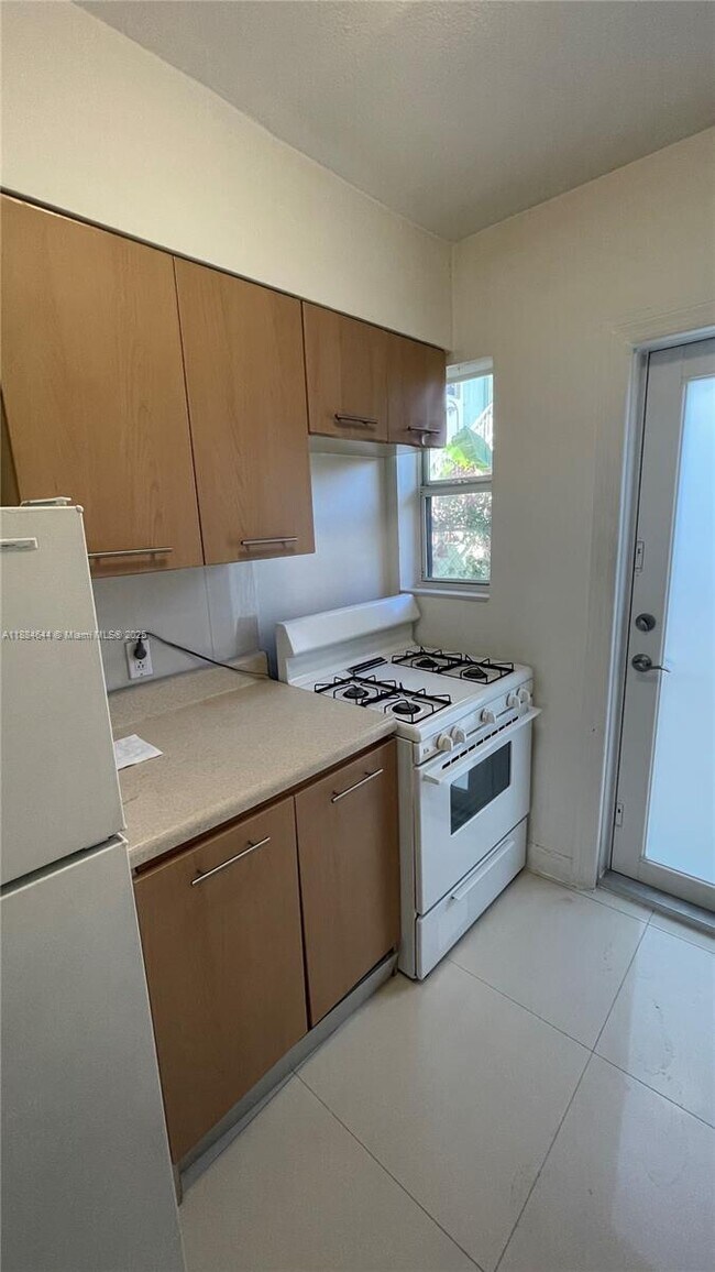 Foto del edificio - 320 86th St