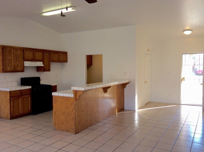 Foto del edificio - 1516 Hadar Rd