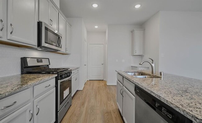 Building Photo - 7115 Fannin St