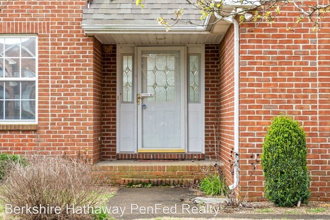 Foto del edificio - 3 br, 2.5 bath House - 4283 N. Woodstock Dr