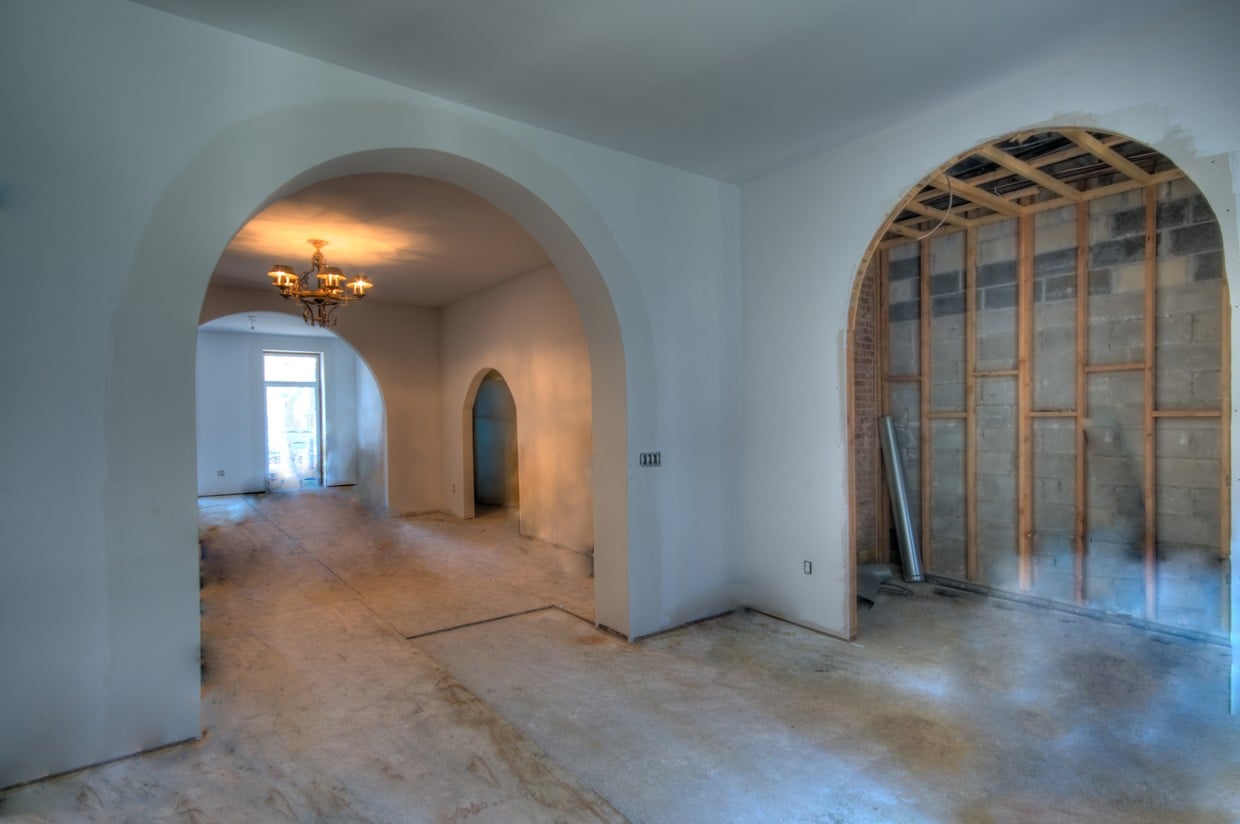 Building Photo - 319 E Tenth St