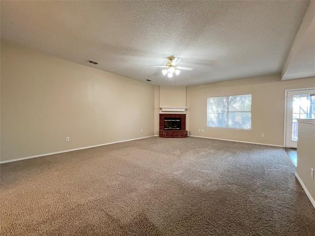 Building Photo - 4021 Busch Gardens Dr